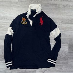 Boys polo shirt great condition. Size medium 10-12.